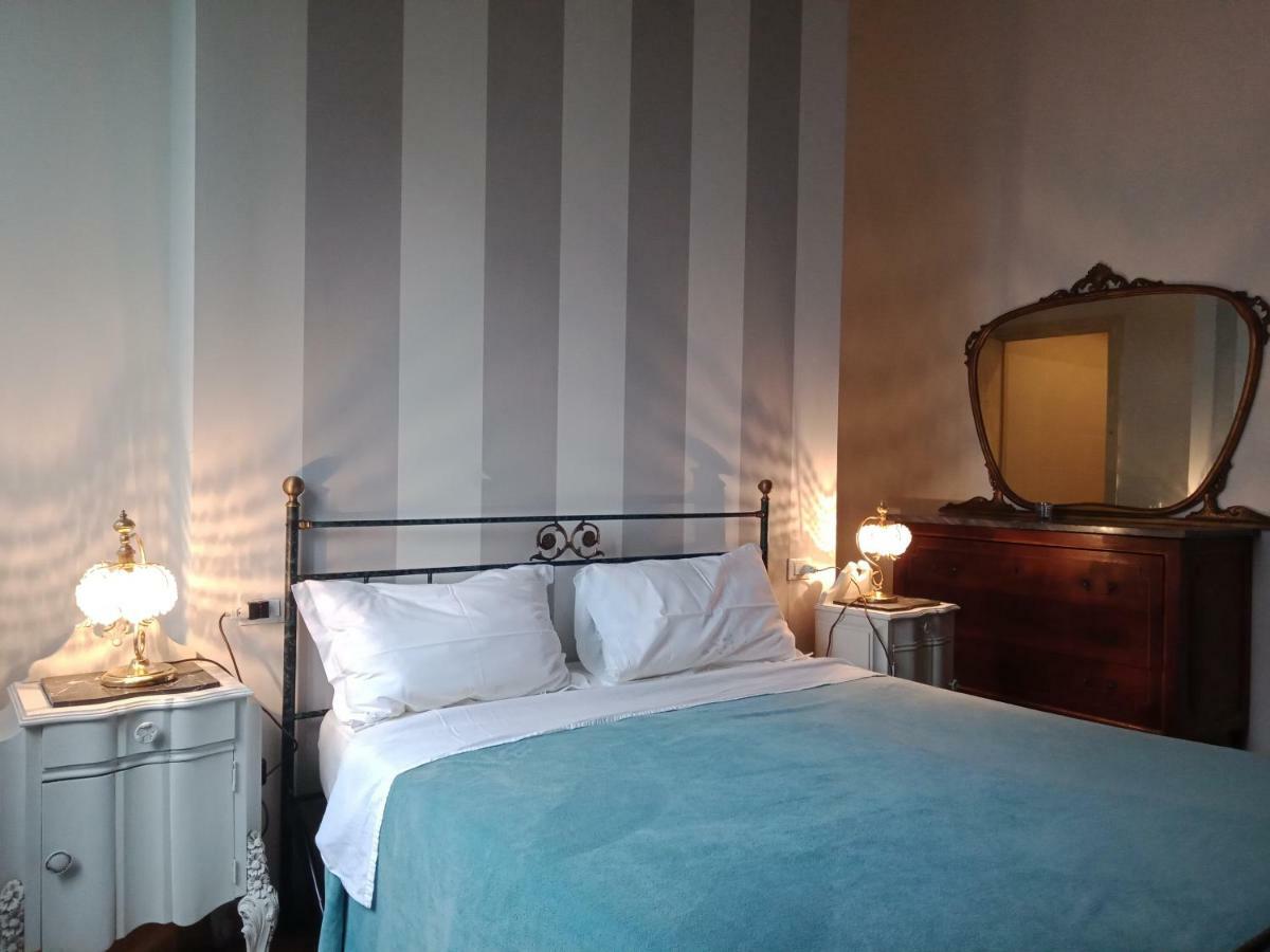 Villa Giove Rooms Prato  Chambre photo